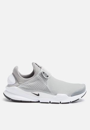 W Sock Dart