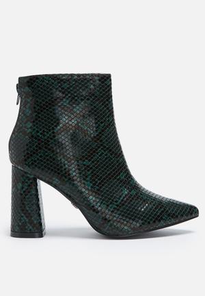Mamba ankle boot