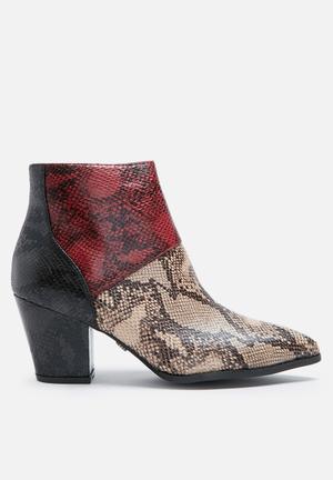 Python ankle boot