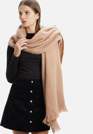 Mira super soft scarf