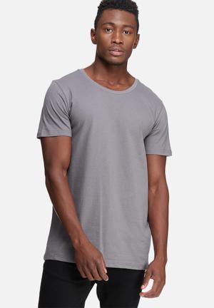 Plain Scoop tee