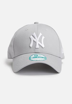 9Forty NY Yankees