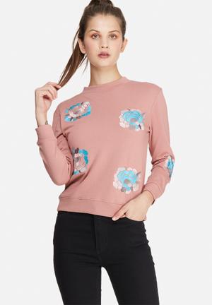 Rose embroidered sweat top