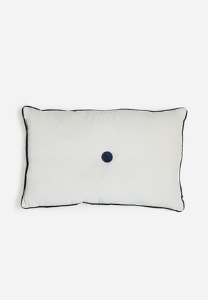 Aiden cushion