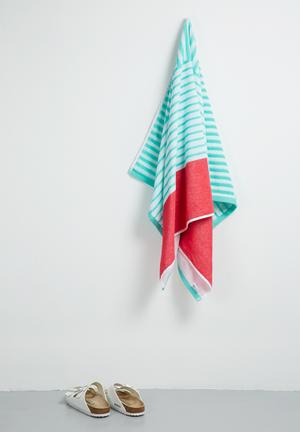 Bubblegum stripes beach towel