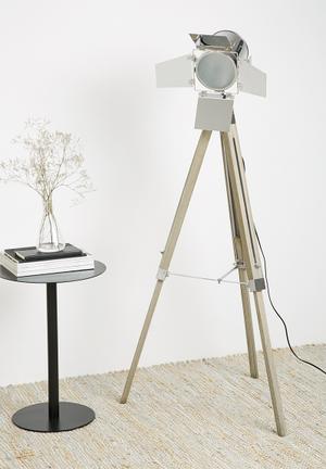 Simon tripod floor lamp