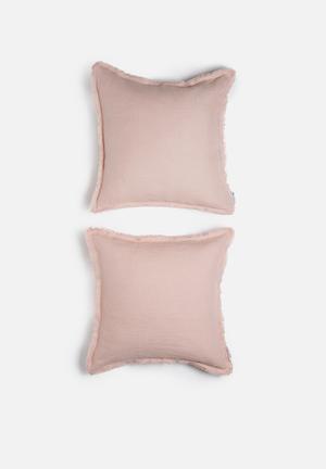 Linen cushion cover set