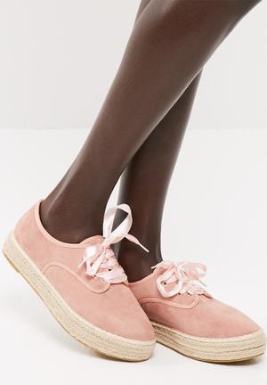 Lace up espadrille