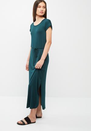 Viscose knit round neck maxi dress