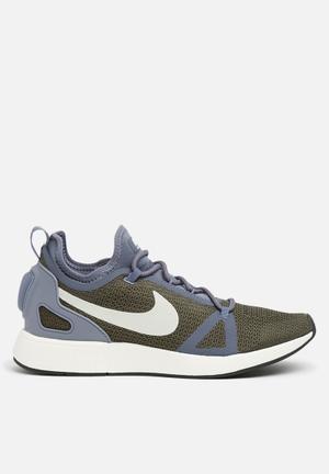 nike duel racer women's