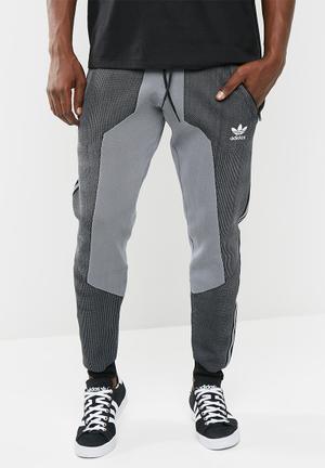 Deerupt track pant