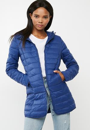 Tahoe hooded puffer jacket