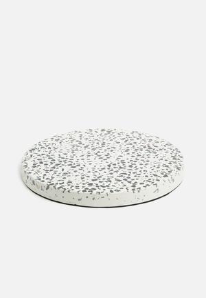 Terrazzo candle tray - black