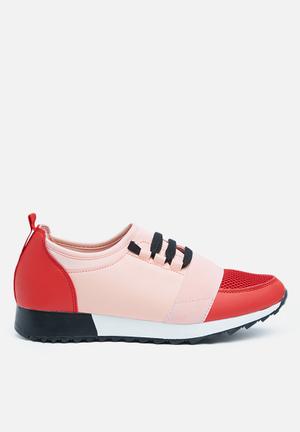 Front strap lace up runner - pink & red