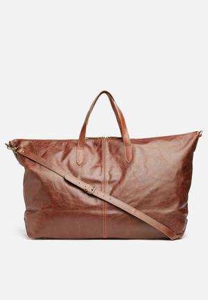 Saddle travel leather bag with strap - brown