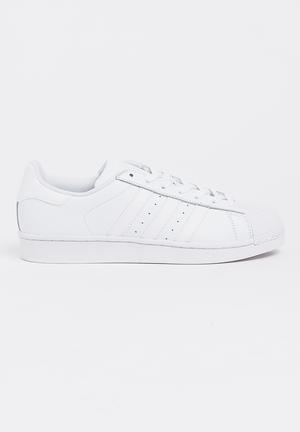 Superstar foundation - white