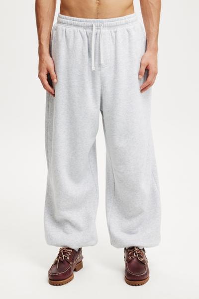 Baggy Pants - Relaxed Fit Trousers for Comfort | SUPERBALIST