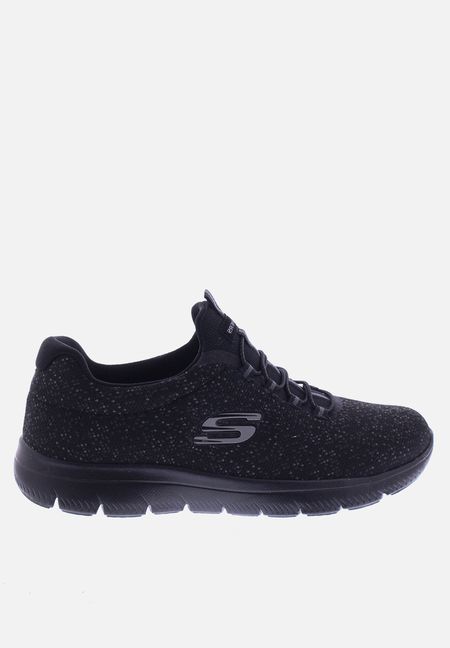 what stores sell skechers