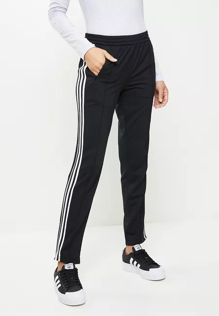 adidas baggy sweatpants womens