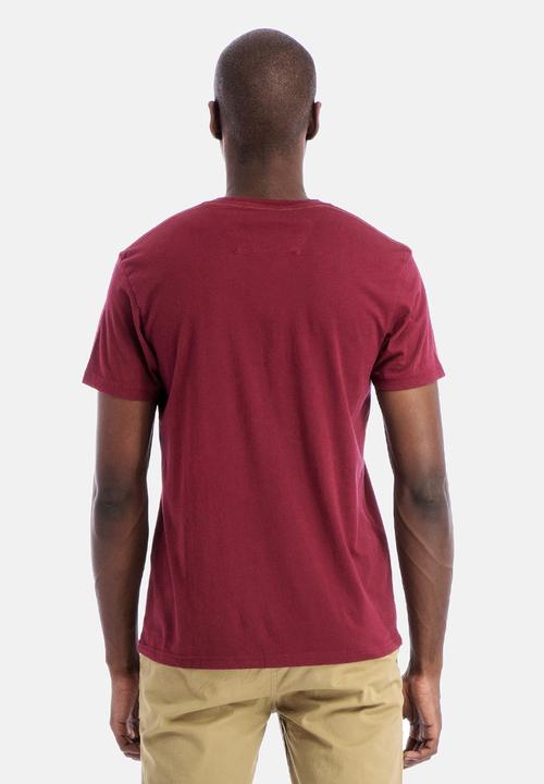 Ben Sherman - Map Guitar Tee – Red 