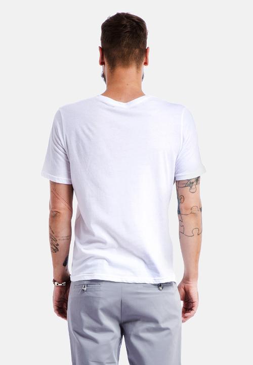 Adriaan Kuiters - Round Neck Tee 
