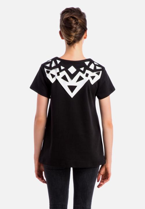 Leigh Schubert - Beep Top – Black & White