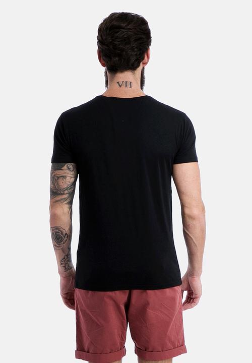 Silent Theory - Basic Slim Neck Crew 