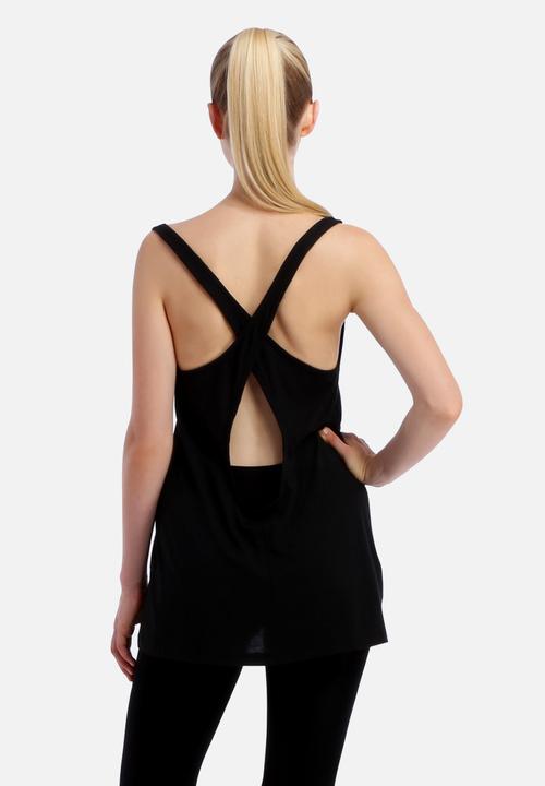 Nucleus - Keyhole Run Top – Black