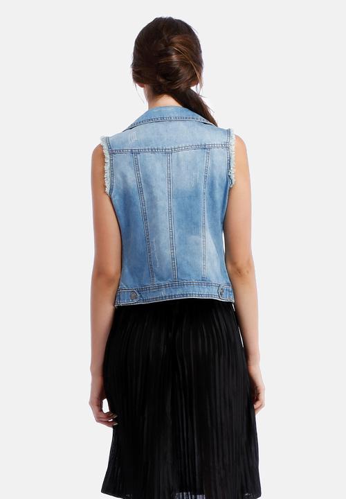Metropolis - Sleeveless Stud Jacket – Denim