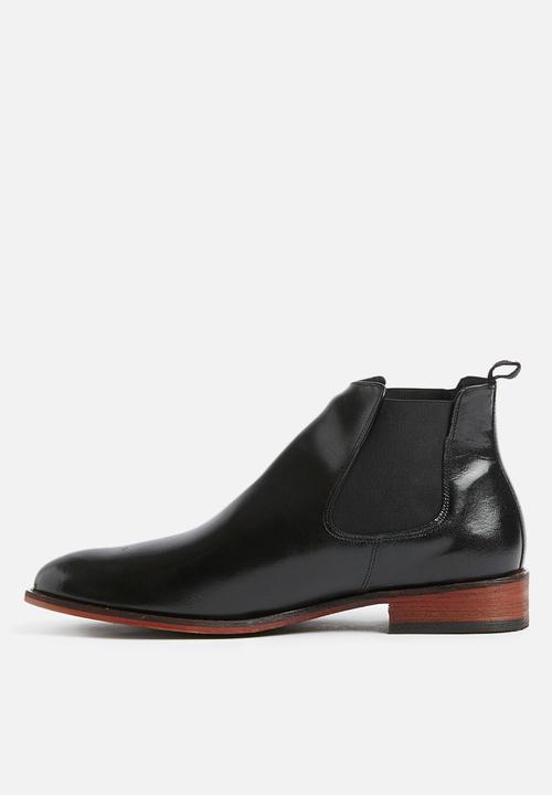 Superbalist - Josh leather chelsea boot - black