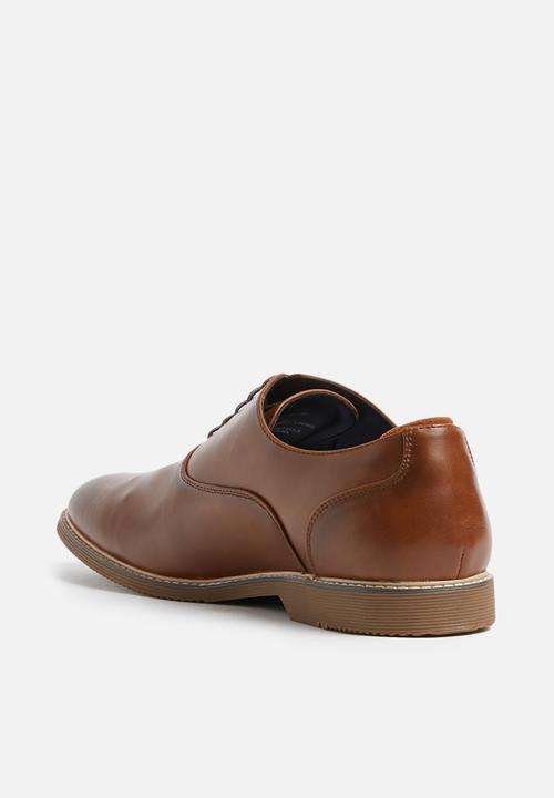 Steve Madden - Nunan leather oxford - tan
