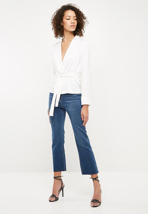 Missguided - Satin tie waist top - white