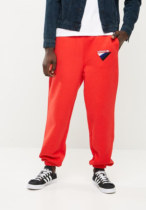 adidas anichkov sweatpant