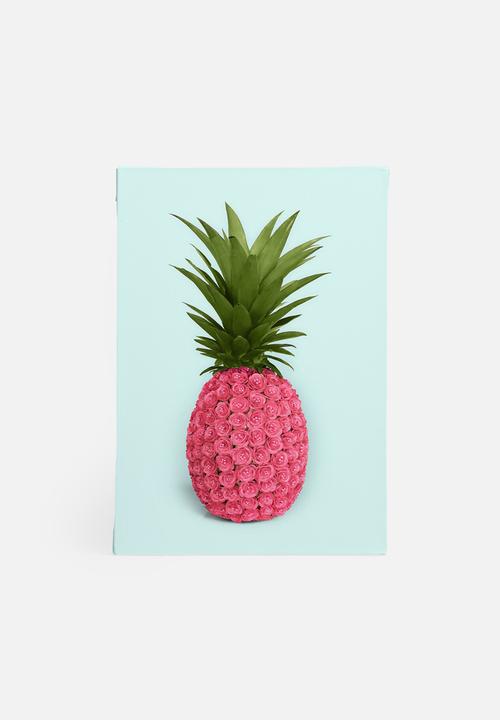 Paul Fuentes - Pineapple roses
