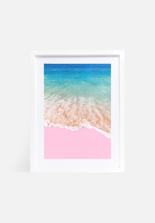 Paul Fuentes - Pink sand