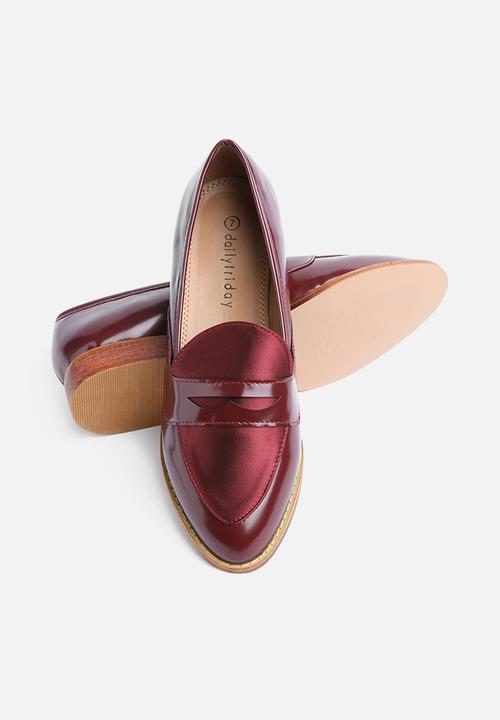 dailyfriday - Cardiff df - burgundy