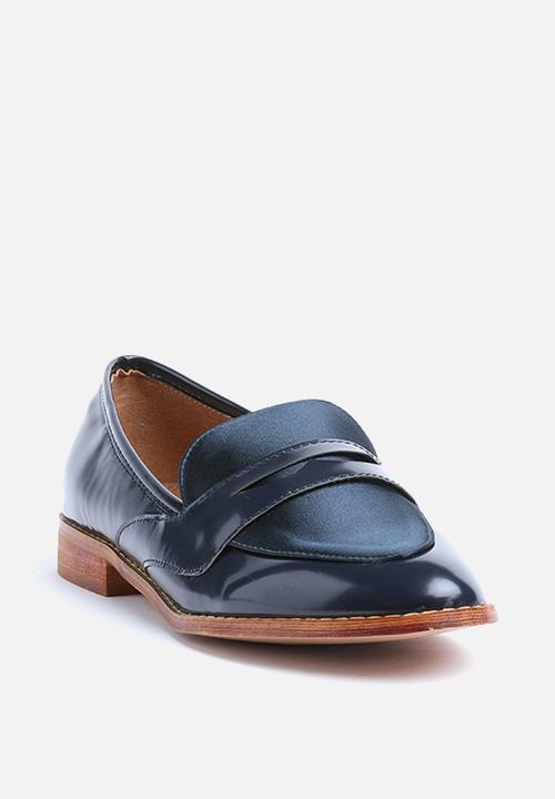 dailyfriday - Cardiff  - navy