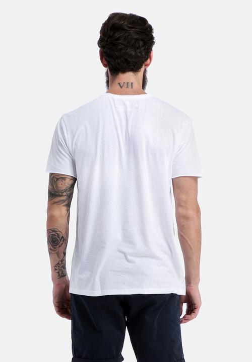 St Goliath - Gusto Tee 
