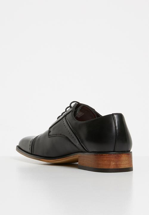 Anton Fabi - Carzola - black