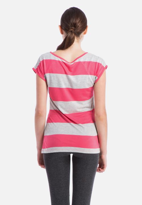 Betty Basics - London Pocket Tee