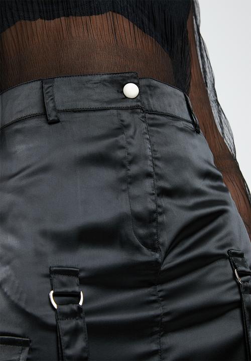 Missguided - Satin jungle cargo skirt - black