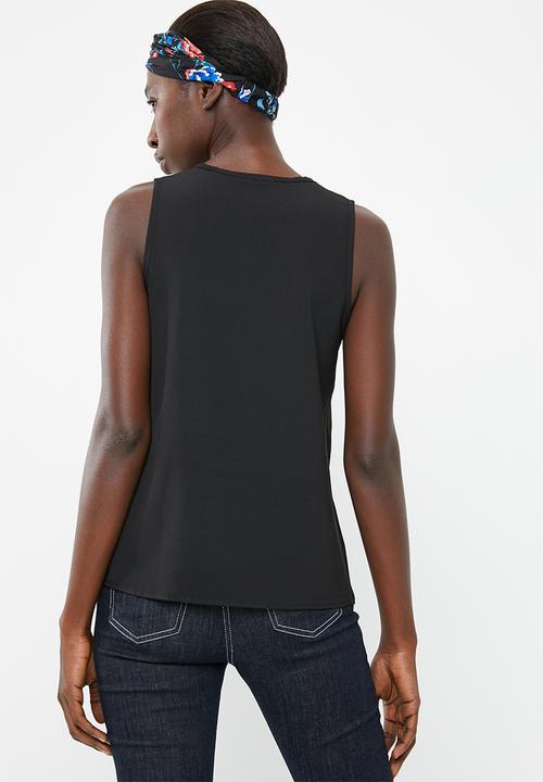 Superbalist - Upstyled woven vest - black
