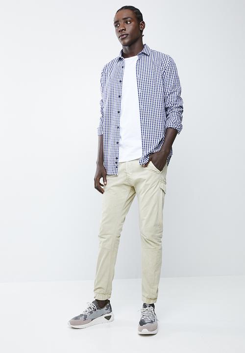 Superbalist - Slim fit long sleeve point collar shirt - navy & white 
