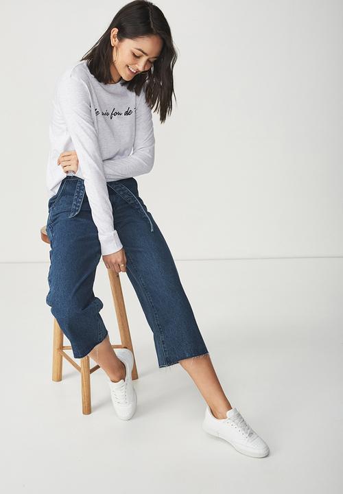 Cotton On - Tbar tammy summer chopped graphic long sleeve tee - white