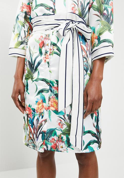 STYLE REPUBLIC - Shirt dress with contrast belt - white floral