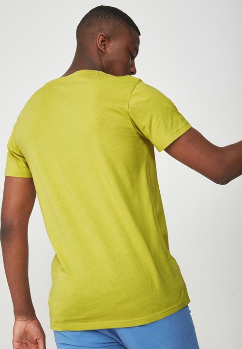 Cotton On - Essential V-neck short sleeve tee - yellow