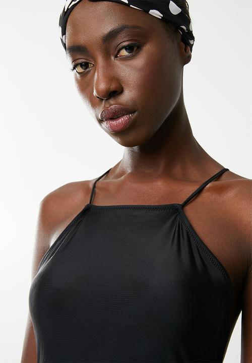 Lithe - One piece with cross back detail - black