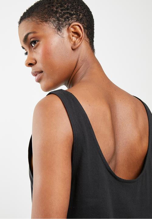 PUMA - Essential logo tank tee - black