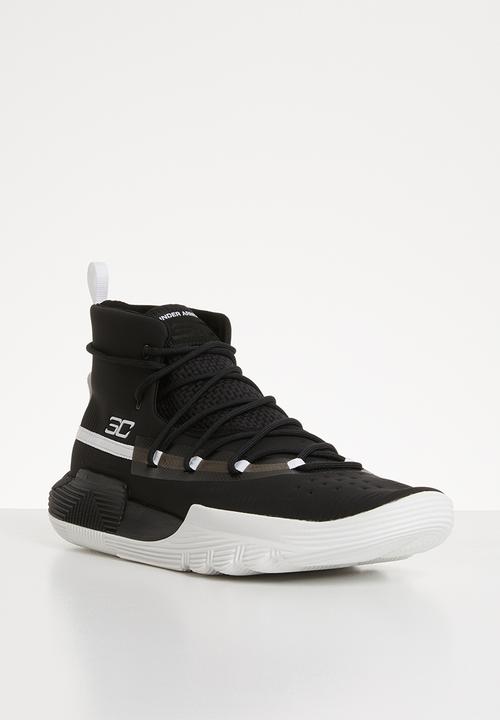 Under Armour - UA SC 3ZER0 II - Black / White / White