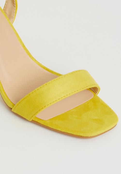 STYLE REPUBLIC - Ankle strap heel - yellow